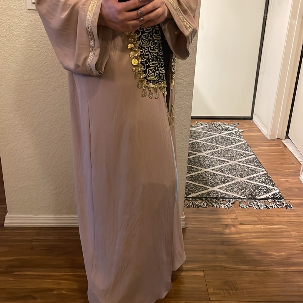 Free size Dubai abaya . Fits 6-8 - Picture 2 of 11